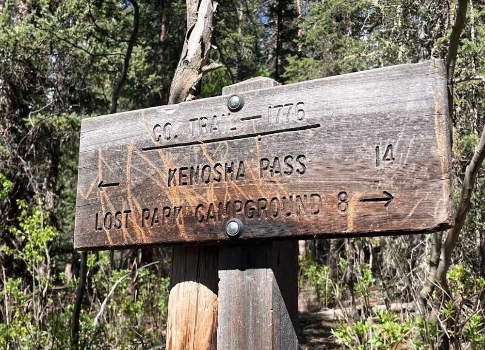 Kenosha Pass sign on The Colorado Trail