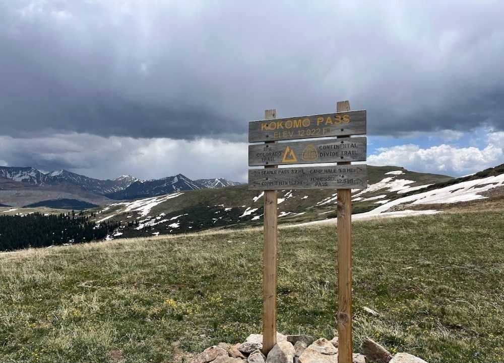 Kokomo Pass sign on The Colorado trail